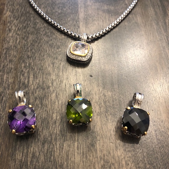 Necklaces - Picture 2 of 7